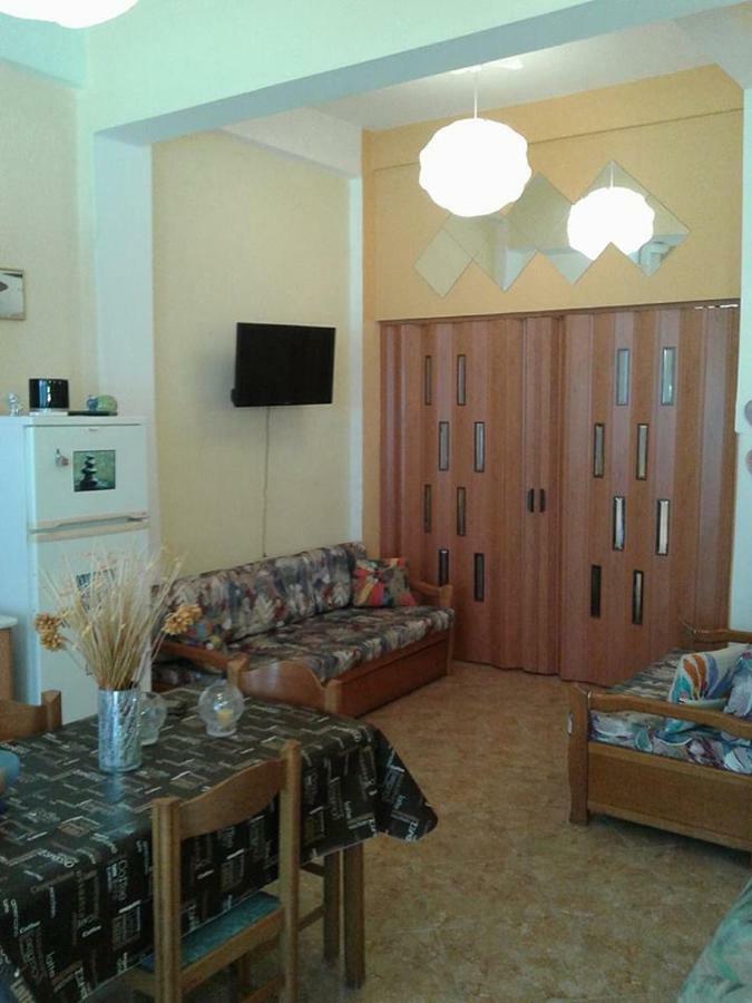 Gatos Apartment Skála Marión Екстериор снимка
